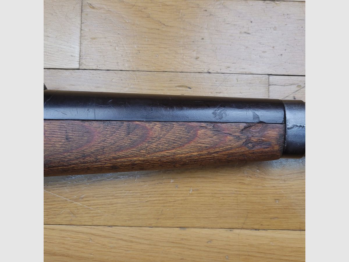 RARISSIME et excellent fusil G41(W) – Premier fusil semi automatique allemand de la WWII – intégralement monomatricule – calibre d&rsquo;origine 8x57IS – dix coups – Système Bang – Culasse à galet – La puissance de feu made in Germany – Pièce exceptionnelle digne d&rsquo;un musée !, image 32 sur 44