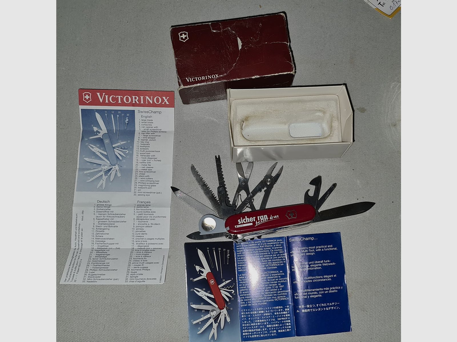 SWISS ARMY KNIFE VICTORINOX SWISS CHAMP ARMY KNIFE ARMY KNIFE LIKE NEW / ! READ DESCRIPTION !