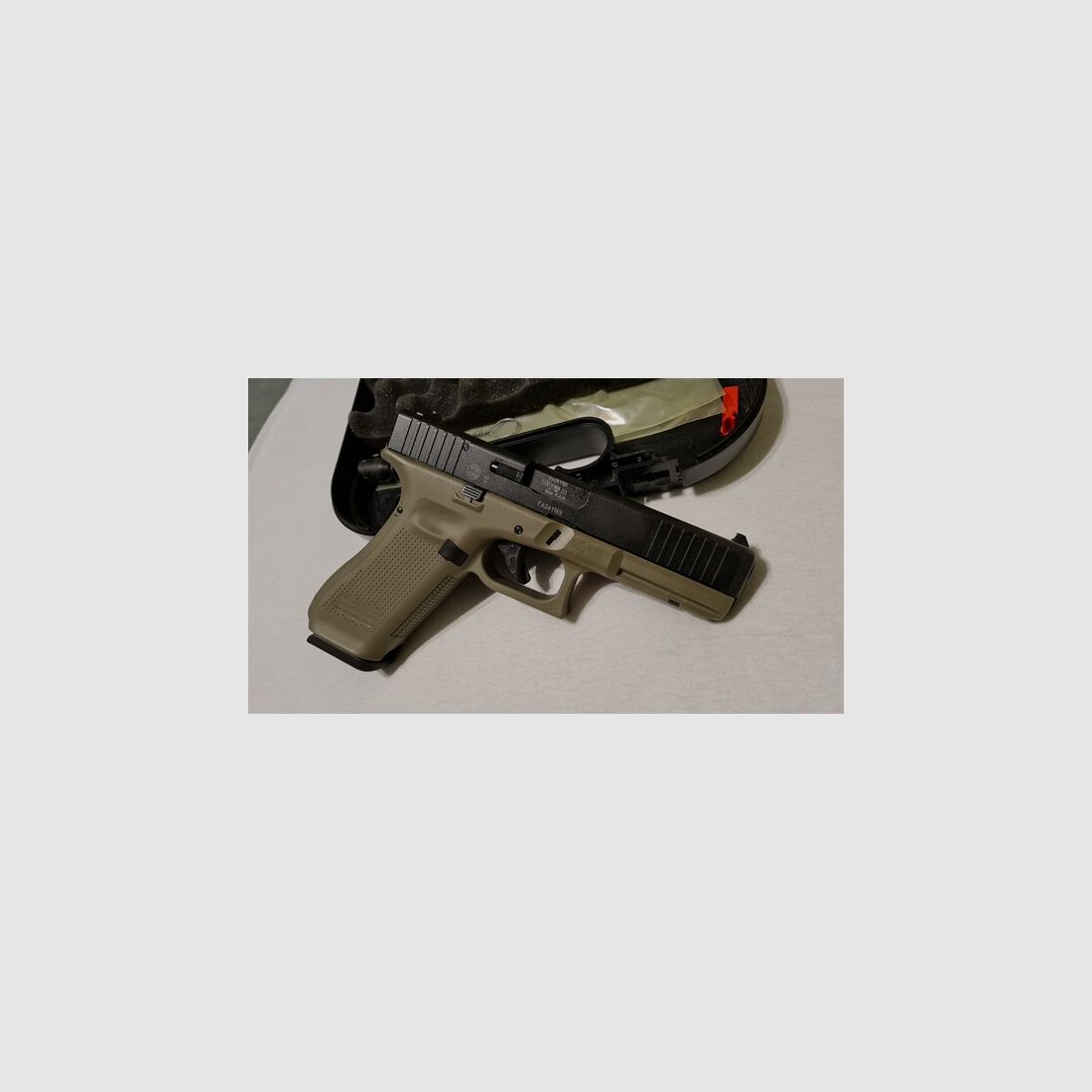 Glock 17 Battlefield Green + Glock Koffer
