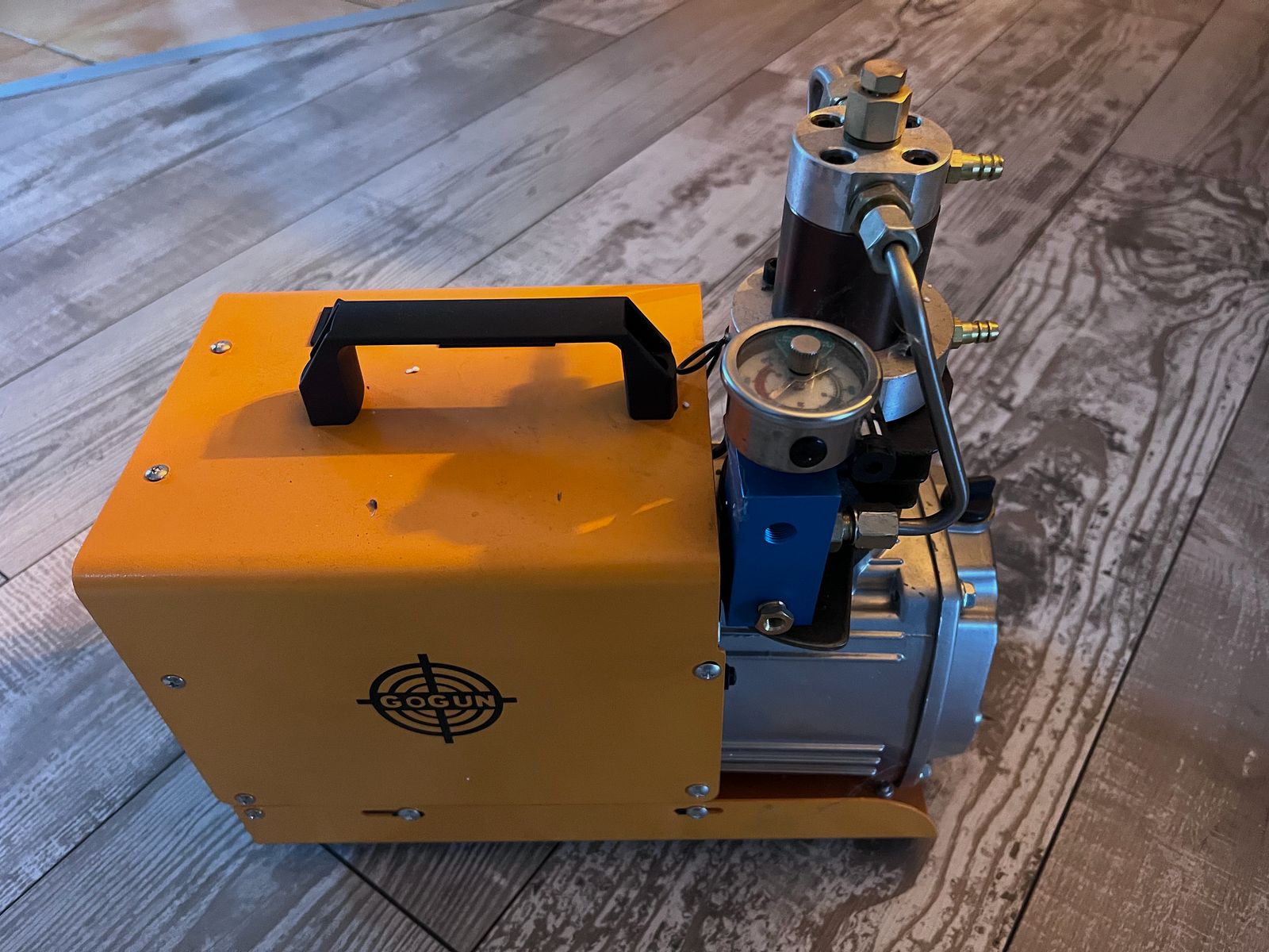 HP MAX AEA New incl. accessories compressor etc.