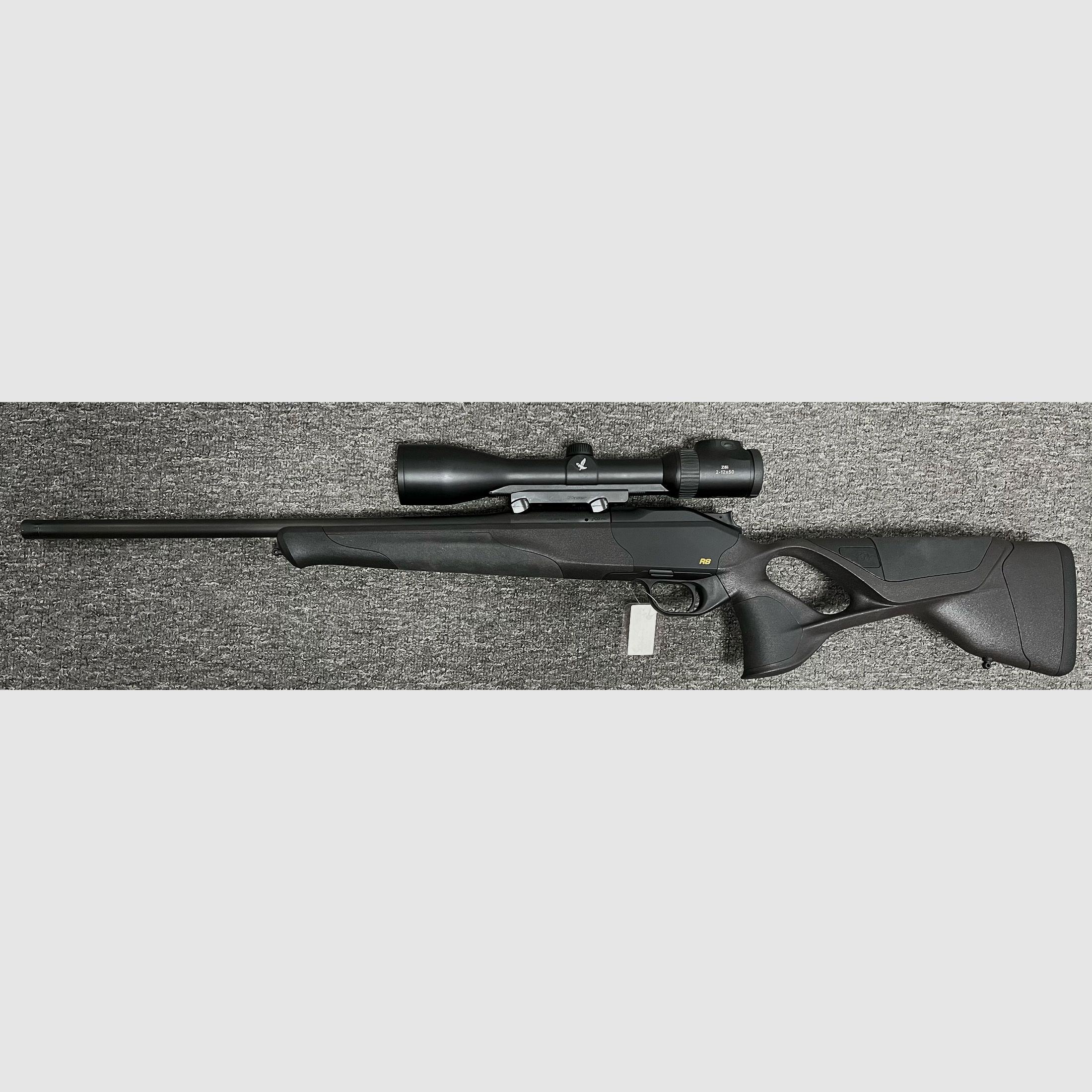 Blaser R8 Ultimate VSR 8x57 IS + Swarovski 2-12x50 + Sattelmontage