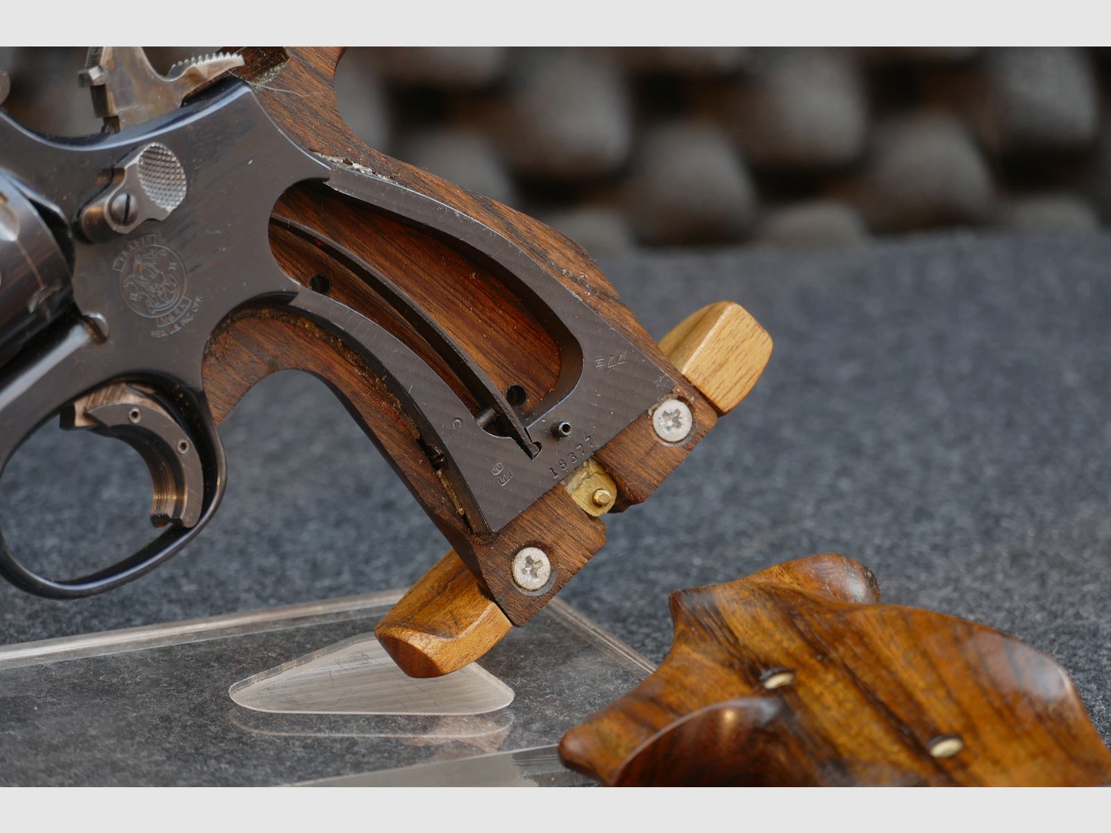 Smith & Wesson Modell 17-5 — 6" (152 mm) • .22 LR