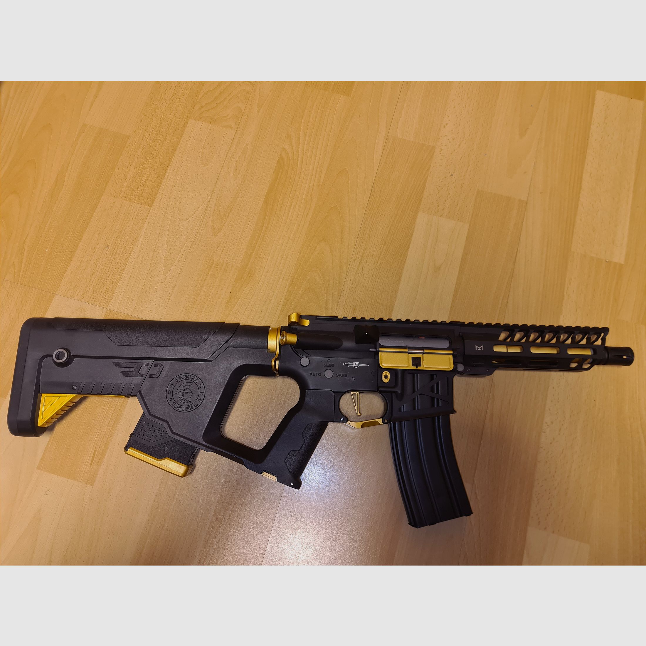 Enforcer Needletail Limited Edition (S)AEG, Or, image 2 sur 3
