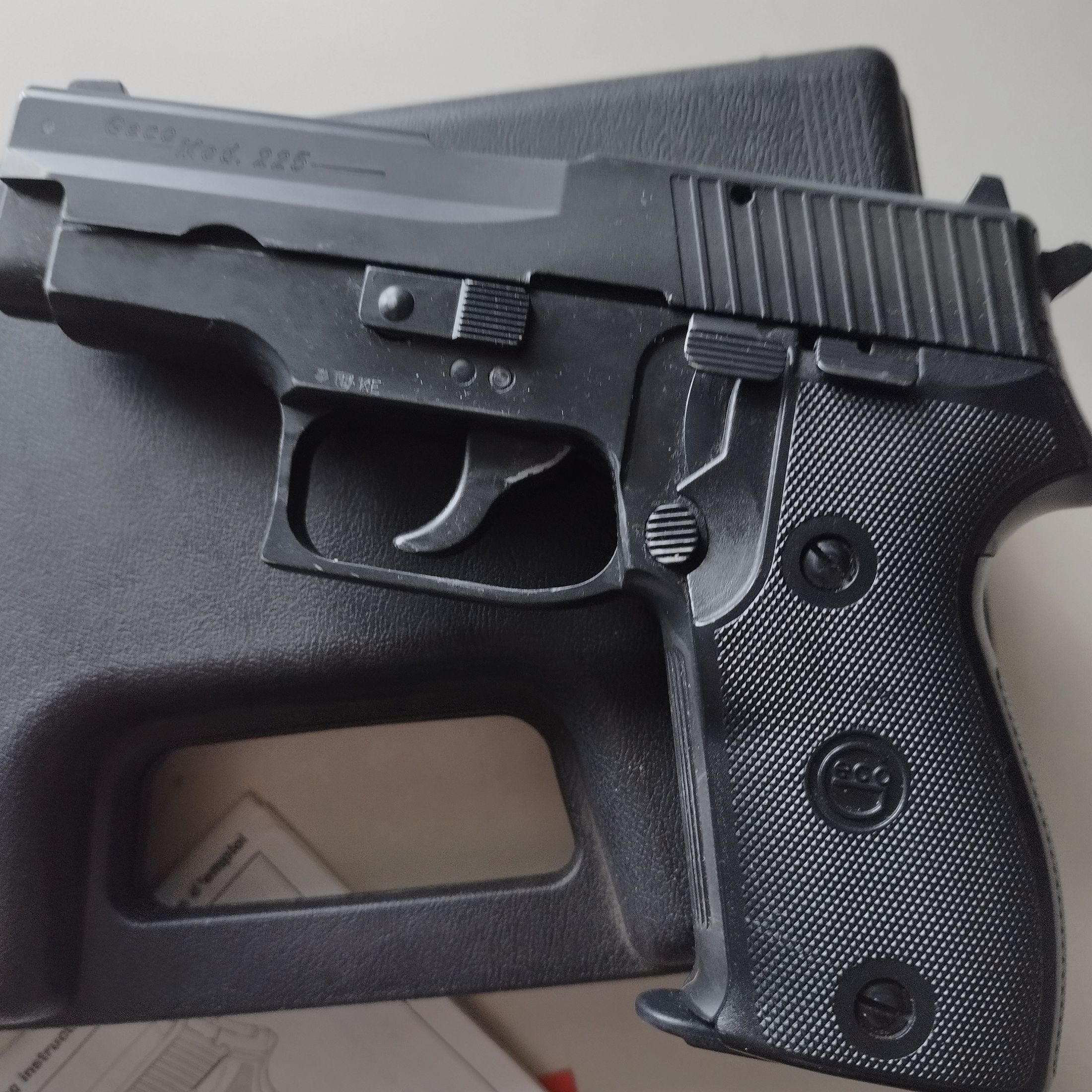 Geco Mod. 225 - 9mm P.A.K. - SRS pistol with box PTB