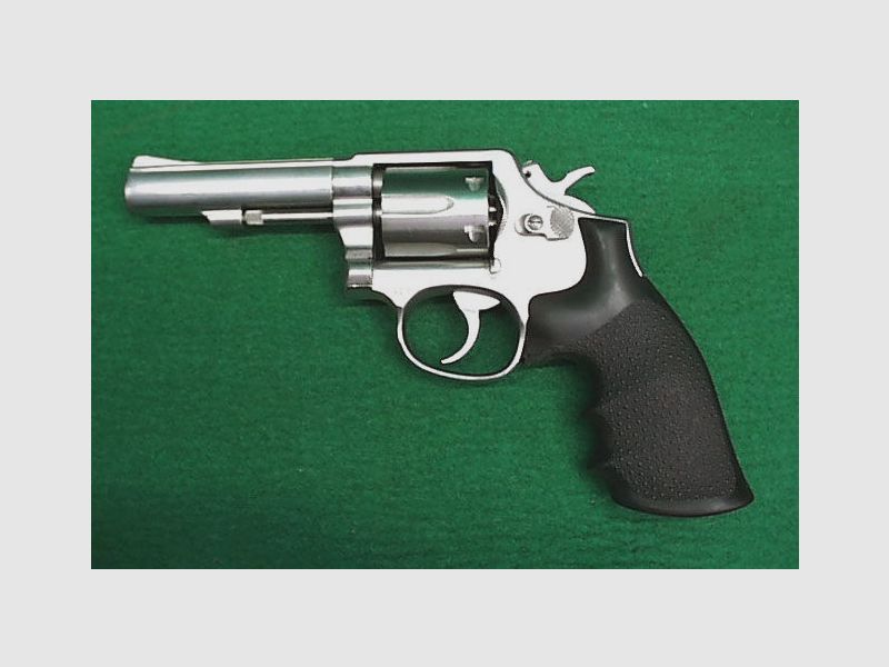 Revólver Smith & Wesson Mod.64-3 4