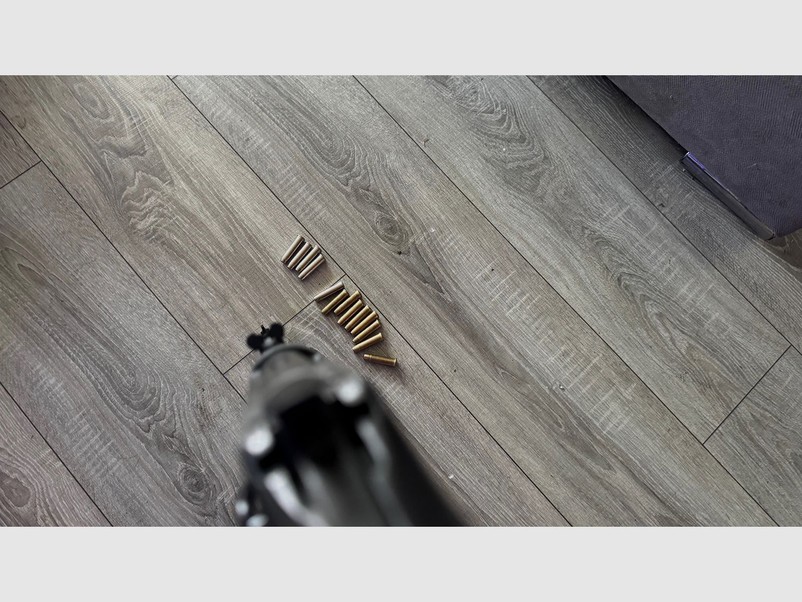 Umarex Legends Cowboy Rifle 4,5 mm bois véritable – État impeccable, fraîchement nettoyé, énorme ensemble incluant des douilles, des Hornets et des fléchettes (VB)