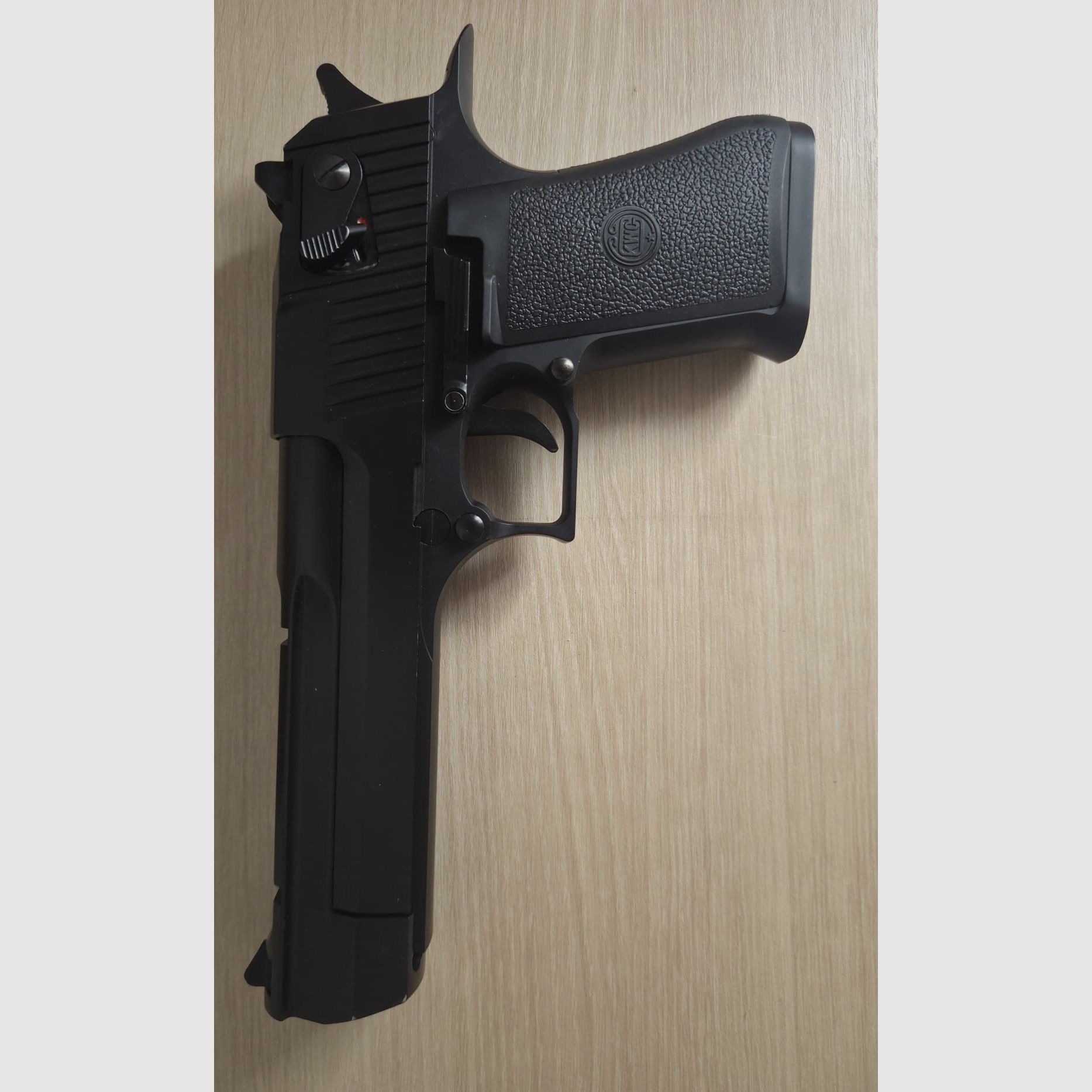 Desert Eagle Air Soft DE 50