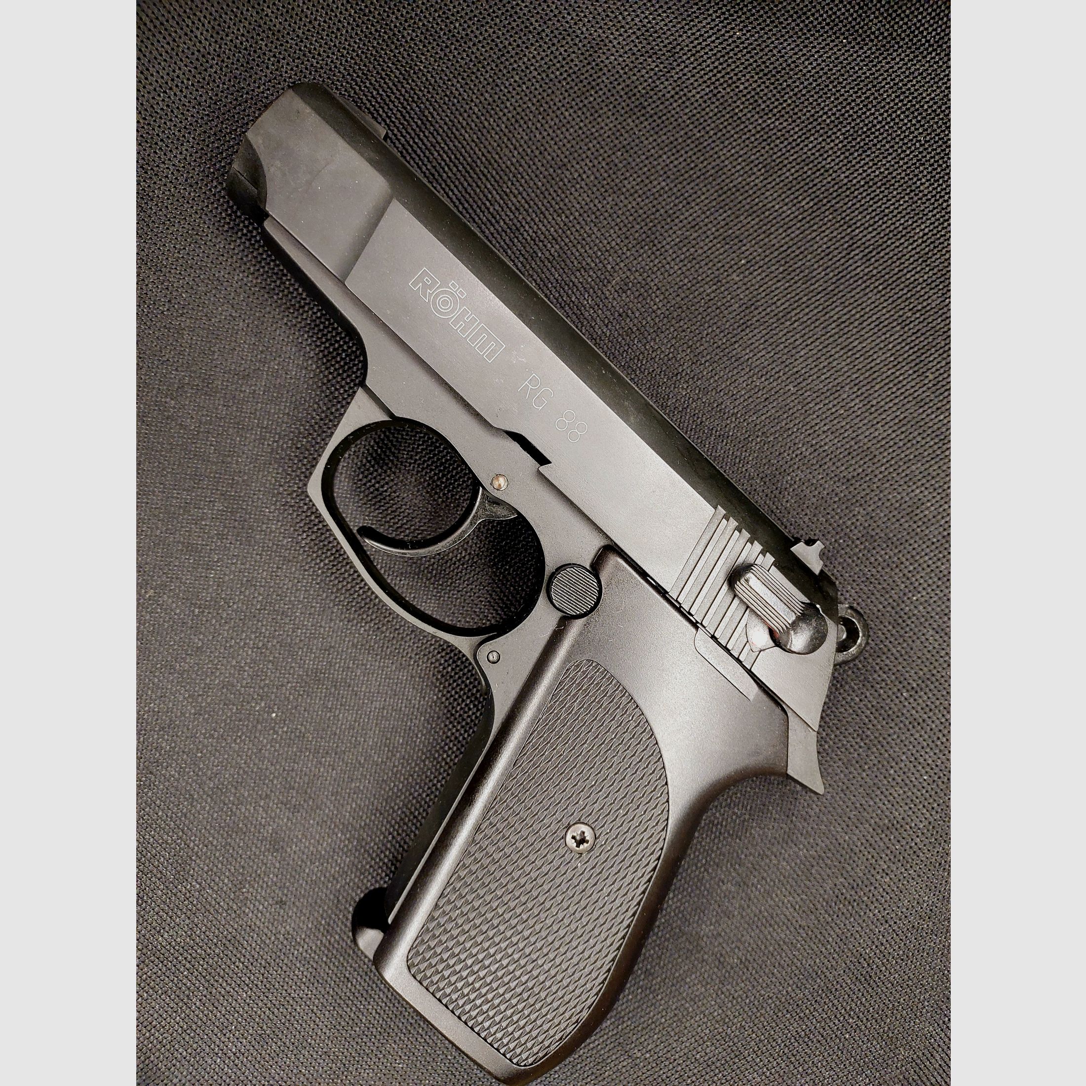 Röhm RG88 blank firing pistol 9 mm P.A.K. PTB 670 – blued – box & accessories, image 3 of 8