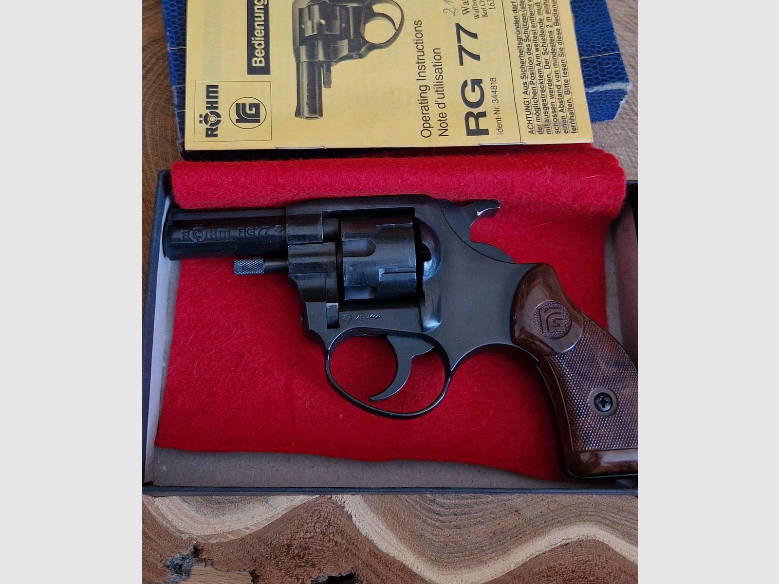 Röhm RG 77 Revolver Kaliber .22 lang in OVP Schreckschuss 