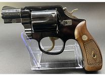 Smith & Wesson Model: 12 .38Special 2" barrel wooden grips 6-shot revolver .38Special