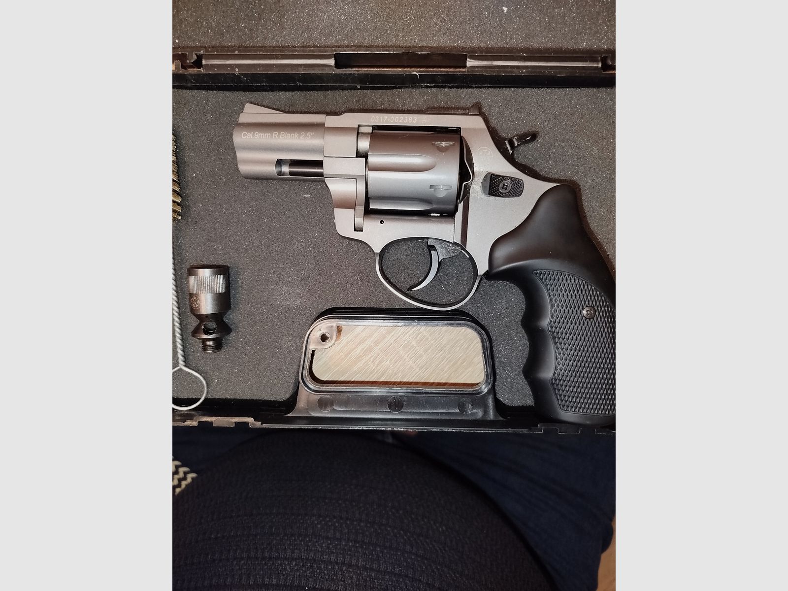 Revolver a gas e a segnale