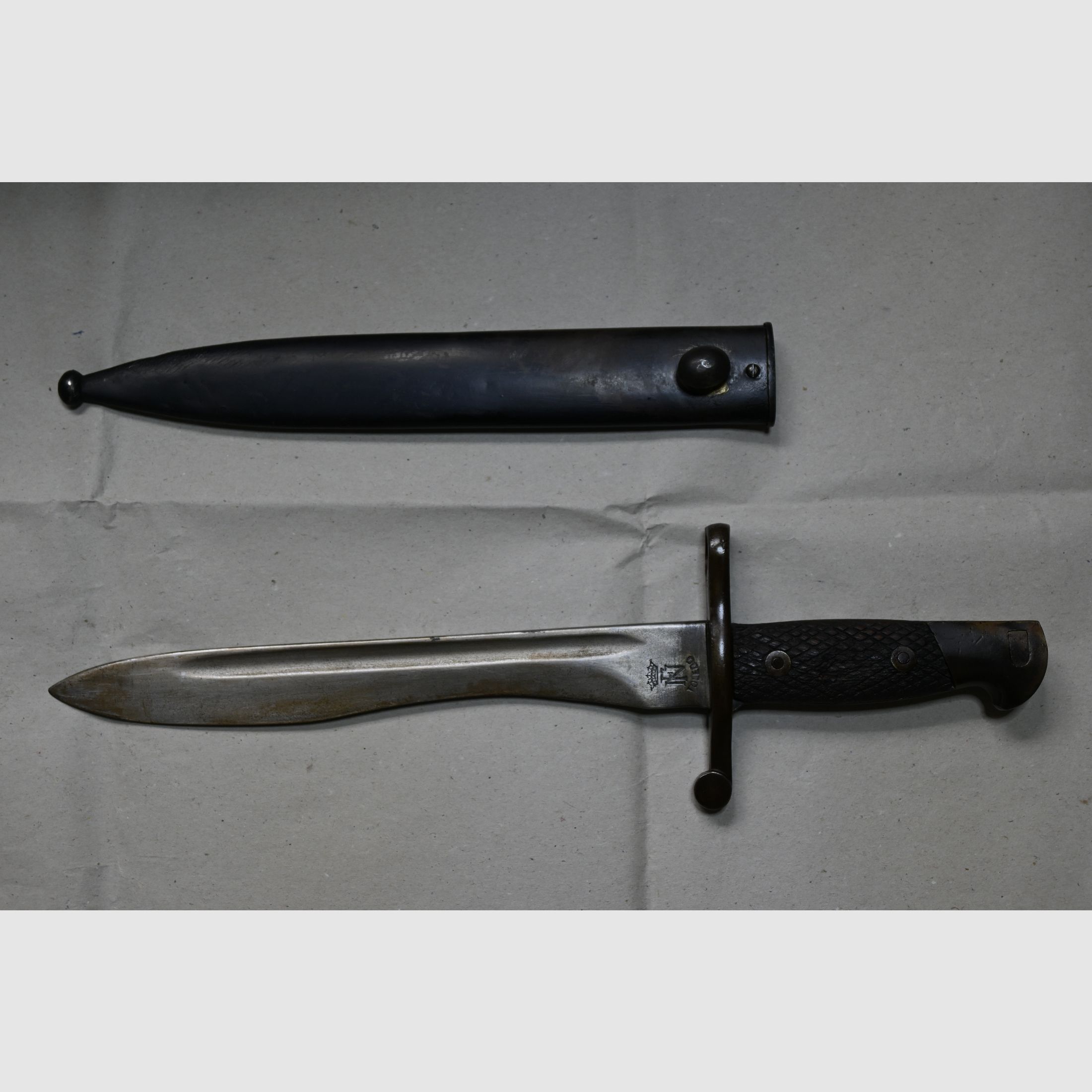 Spanisches Machetenbajonett