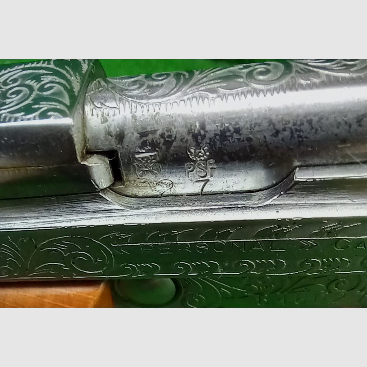 Grawerowany pistolet 6,35mmBrowning Renato Gamba
