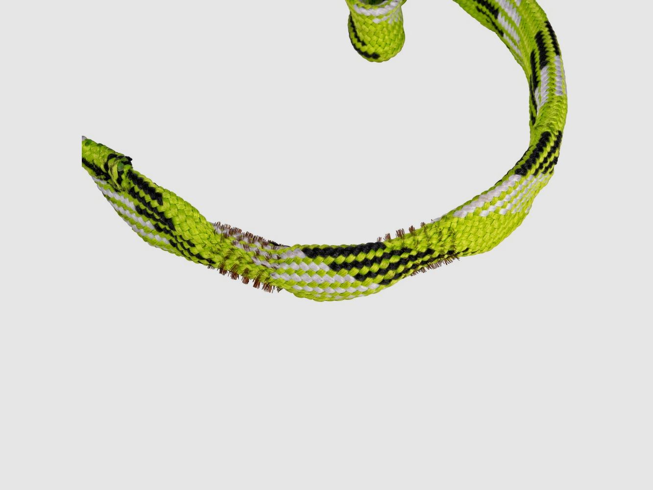 BREAKTHROUGH® Battle Rope 2.0 cleaning rope for handguns (.22 – 5.6mm), image 5 of 7
