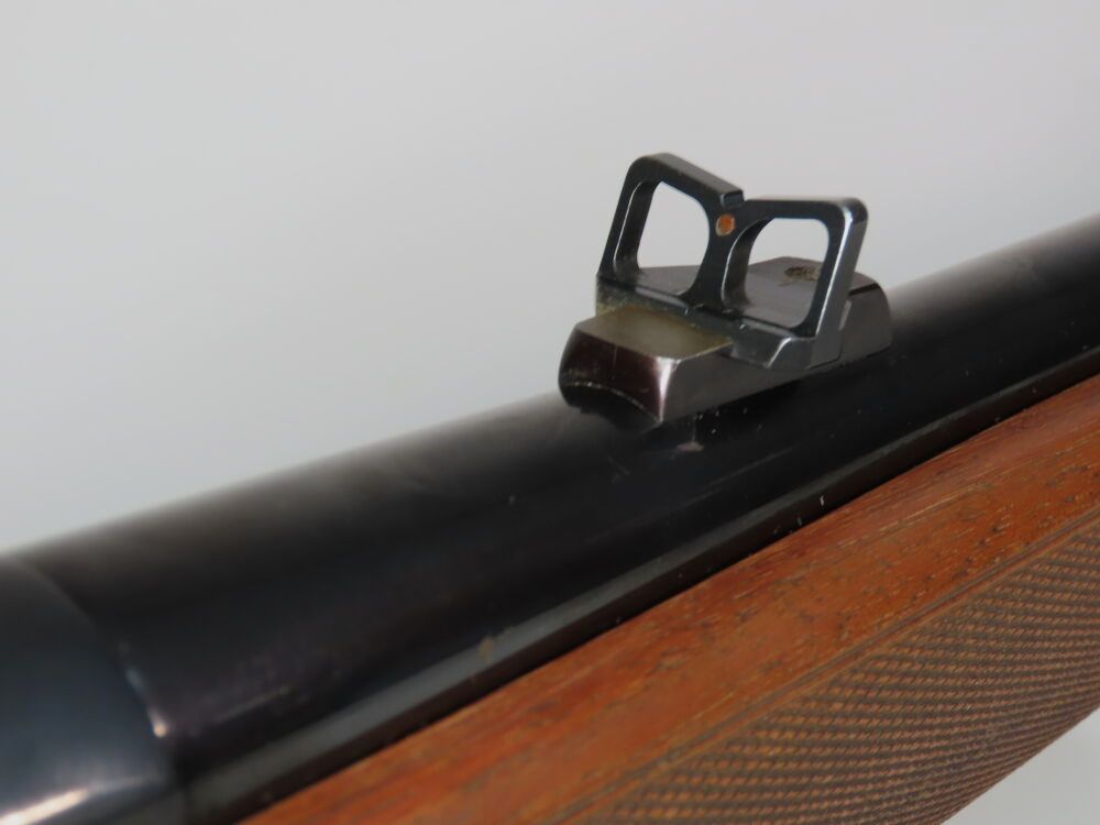 Browning BAR incl. Drückjagdoptik auf Schwenkmontage