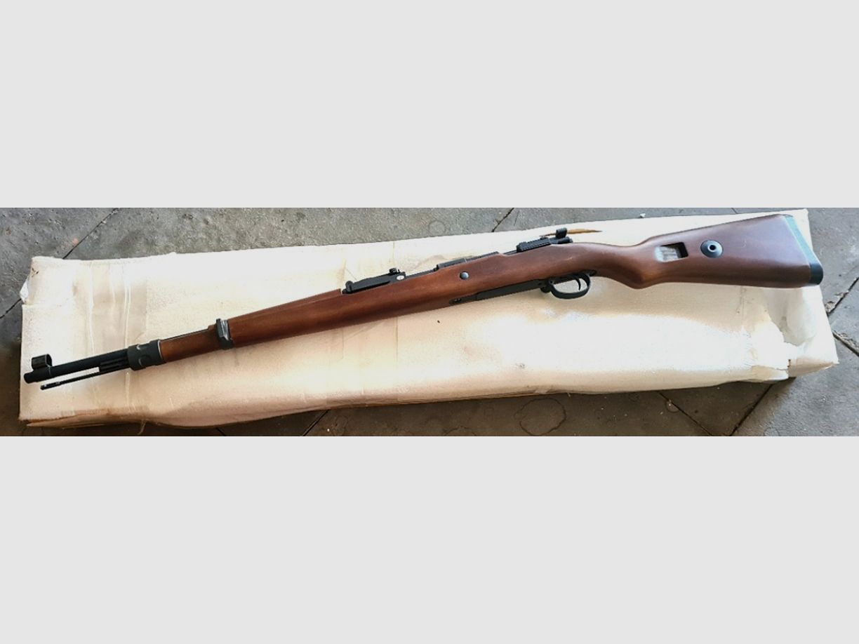 Umarex  Modell 98 Soft-Air-Gewehr Cal. 8mm BB