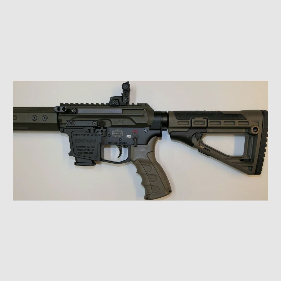 GWMH Selbstladebüchse GWMH SPC-SPORTER A4 17" (SWISS PISTOL CARBINE) OD-GREEN Kal.9x19 AR15 Glock Magazin