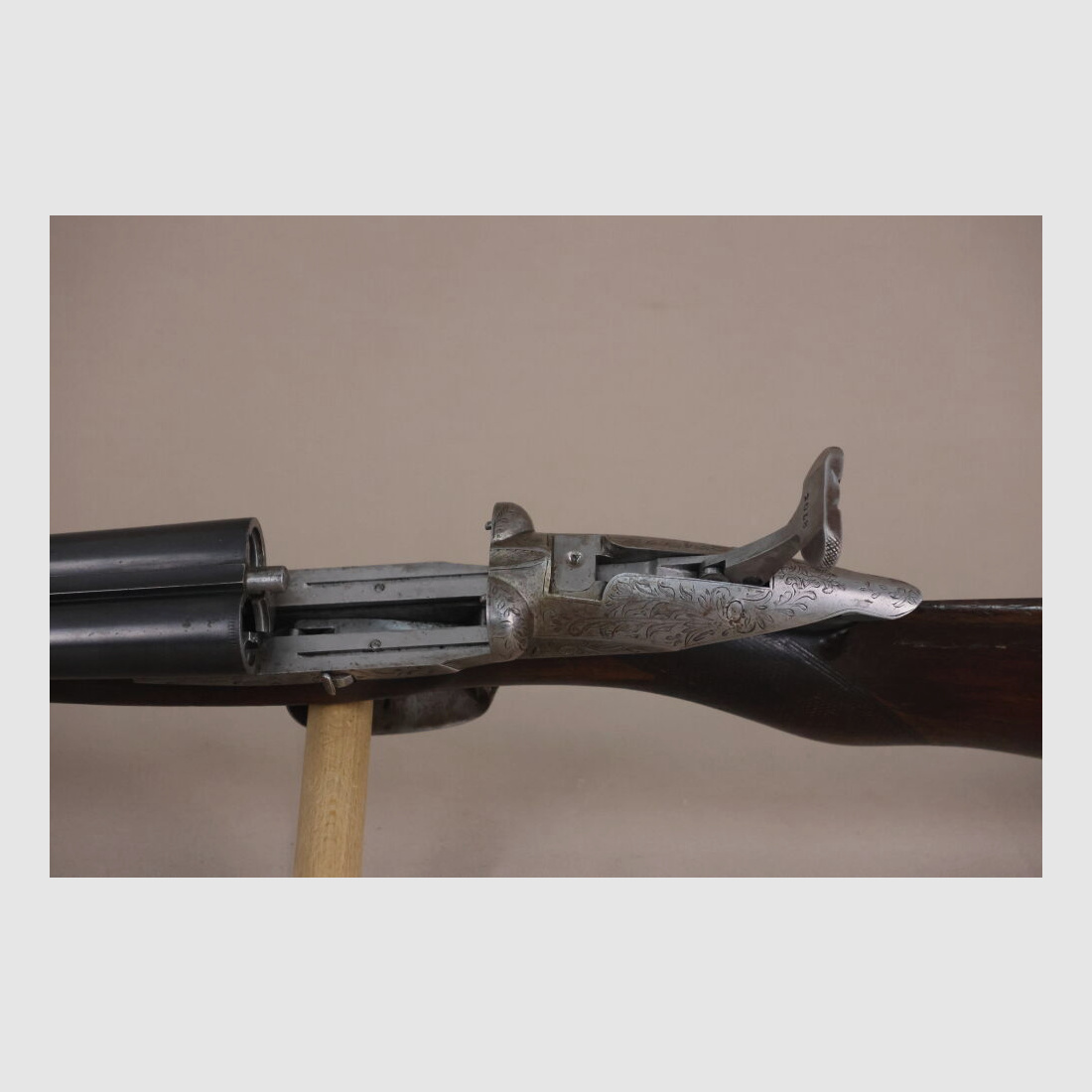 Darné; St. Etienne Side-by-Side Shotgun with Subtle Engraving