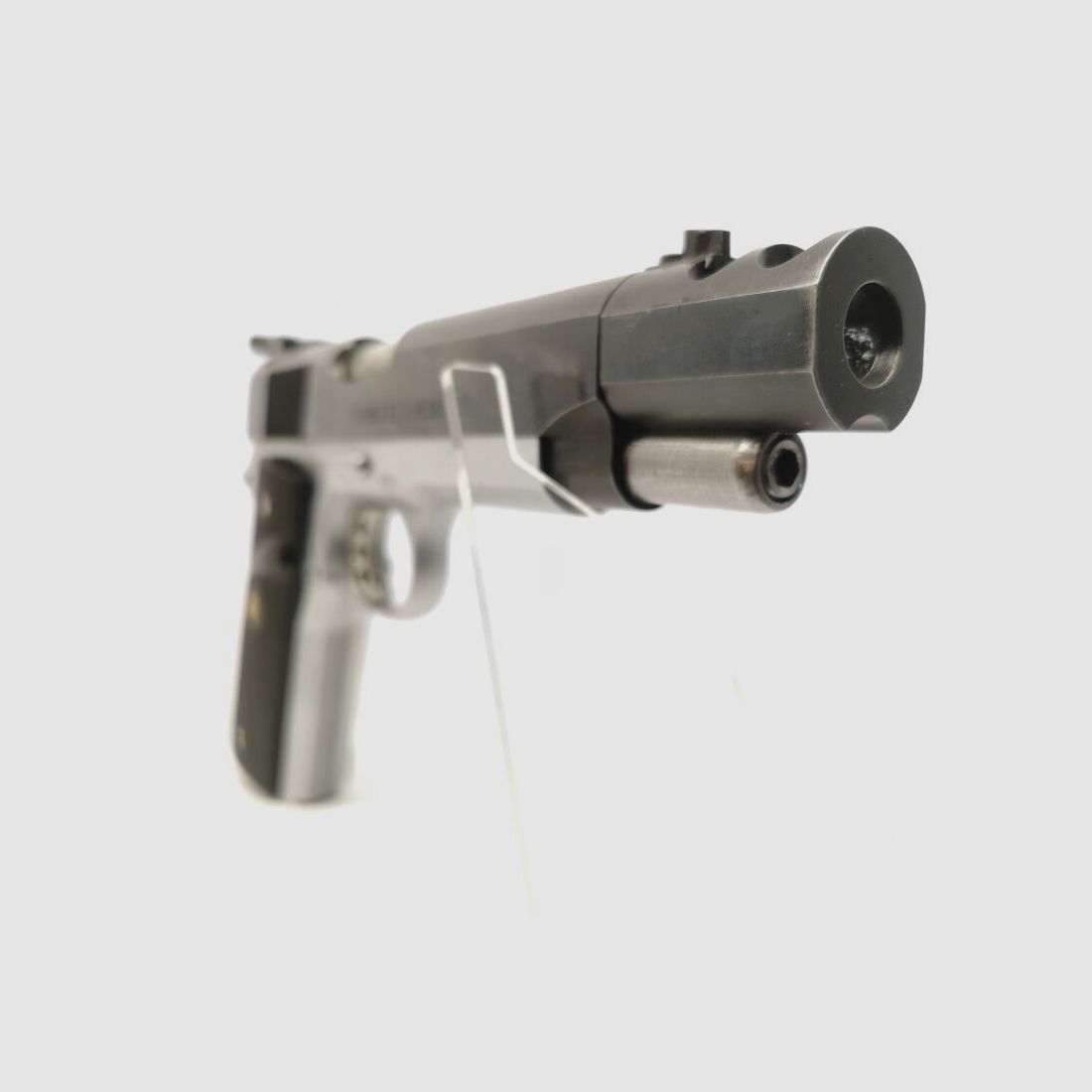 Springfield 1911 A1 Defender