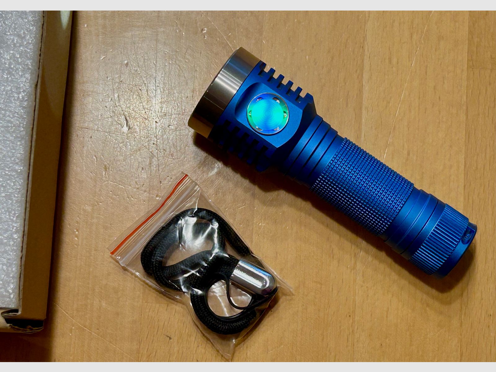 Emisar D1 with SFT 40 LED - Compact and Powerful