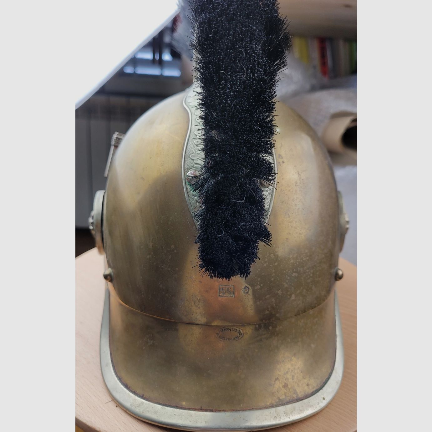 Très beau casque troupe gendarme à pied mod 1912 – belle bombe en parfait état – Garnitures Maillechort – « Franck et fils Aubervilliers » – TBE+, image 11 sur 18