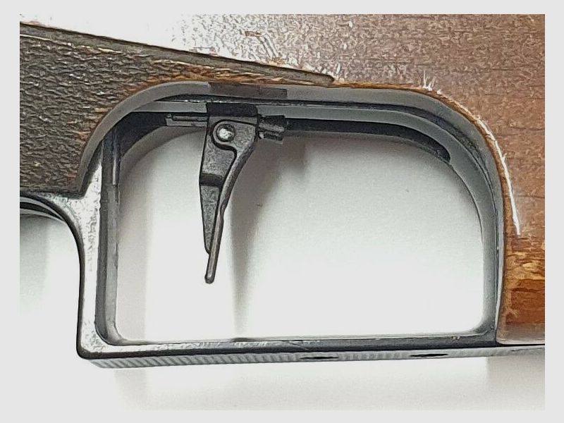 Feinwerkbau Luftgewehr Mod. 300S, Kaliber 4,5 für rechts Schützen ; F im Fünfeck