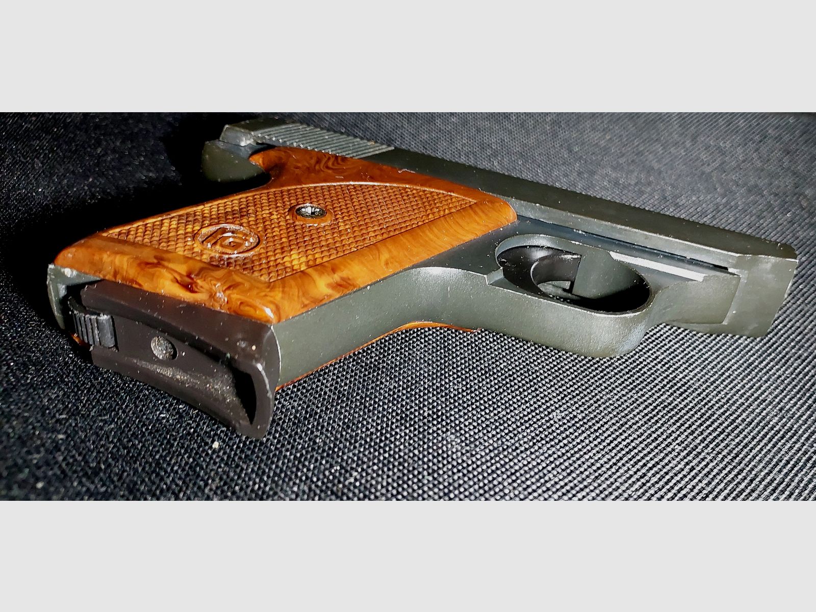 Röhm RG8 (RG 8) pistolet alarmowy kal. 8mm (PTB 412)