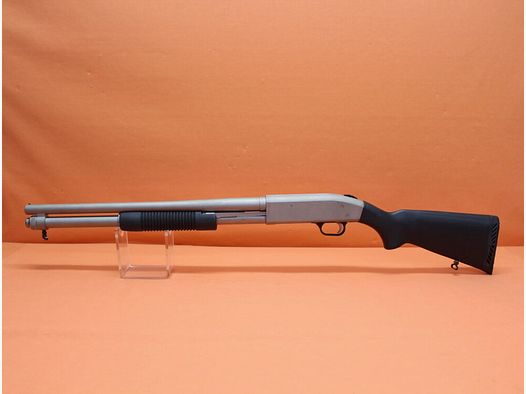 Mossberg VsRep.Flinte 12/76 Mossberg M590 Mariner Voorhand herhalingsgeweer 20" loop (Cyl)/ Nikkelafwerking