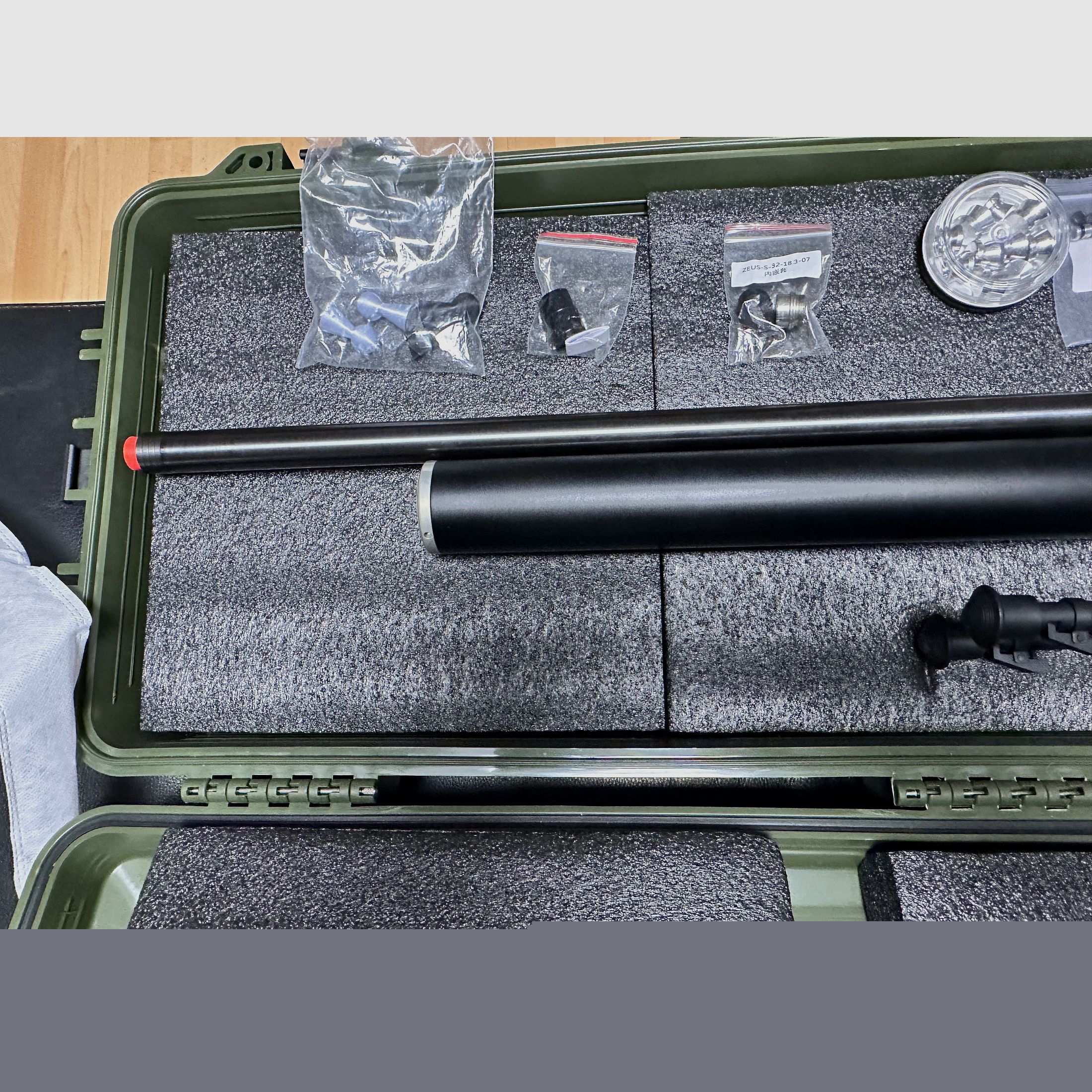 AEA Zeus .68 Sin disparar Nuevo de fábrica