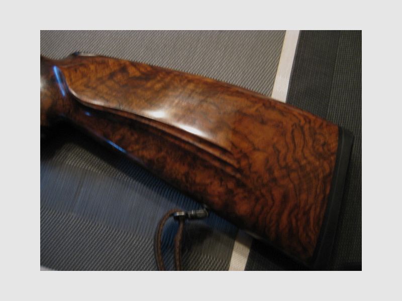 Droomachtige Blaser Black-Custom K95 met droomstock HK 9/10 in caliber .308 Winchester incl. LEICA Fortis 1,8-12x42i red dot sight L-4A (zoals ZEISS 60) en incl. 60 schoten RWS DK 10,7 gram