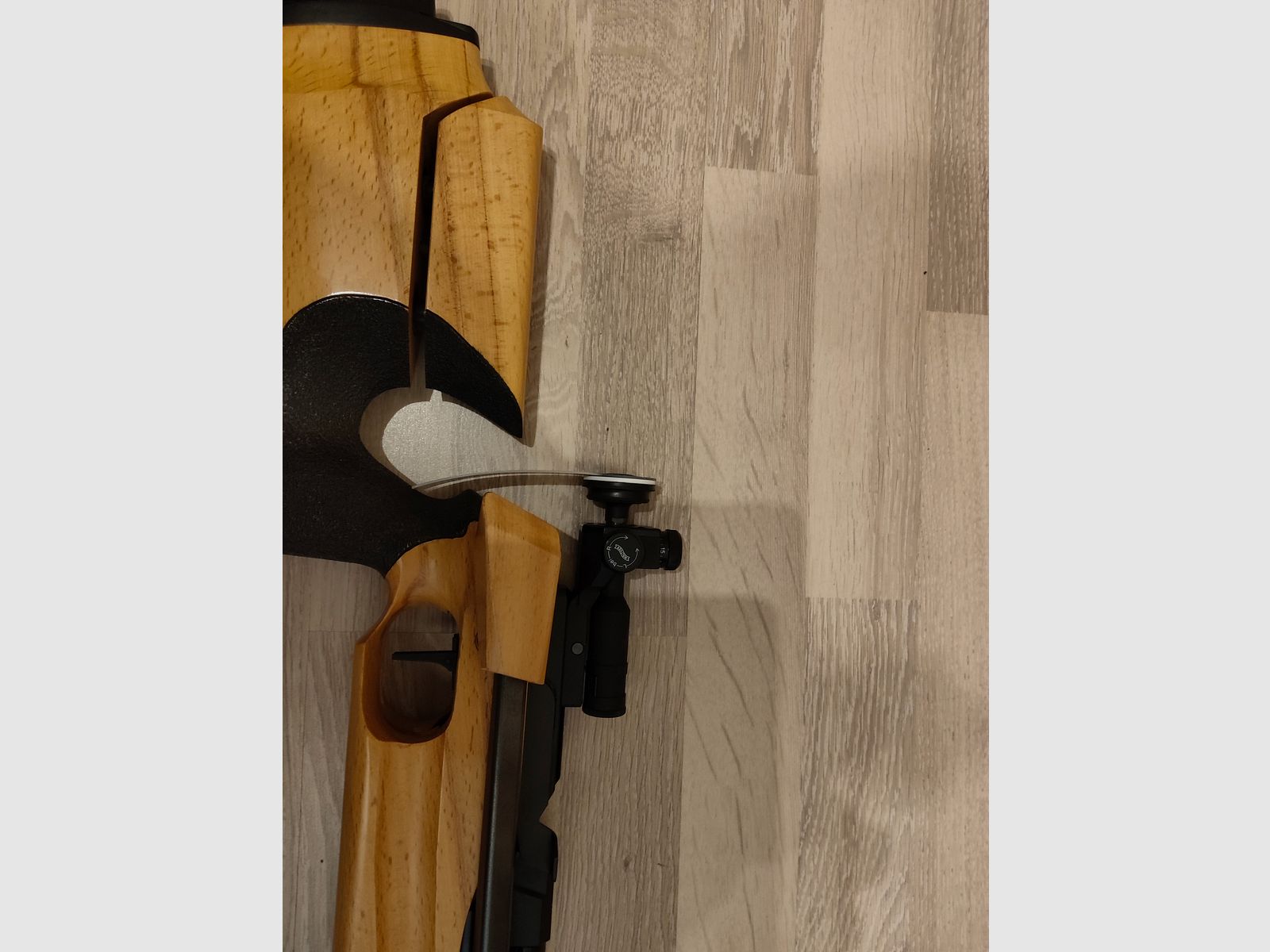 Fusil à air comprimé Walther Lgm-2