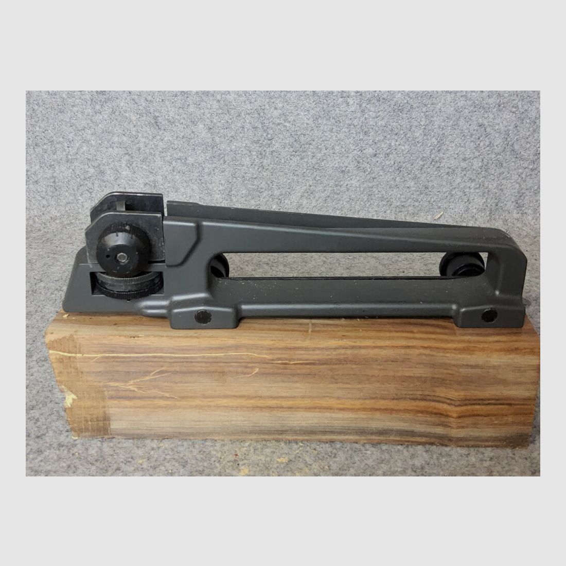 unknown AR 15-Carry Handle