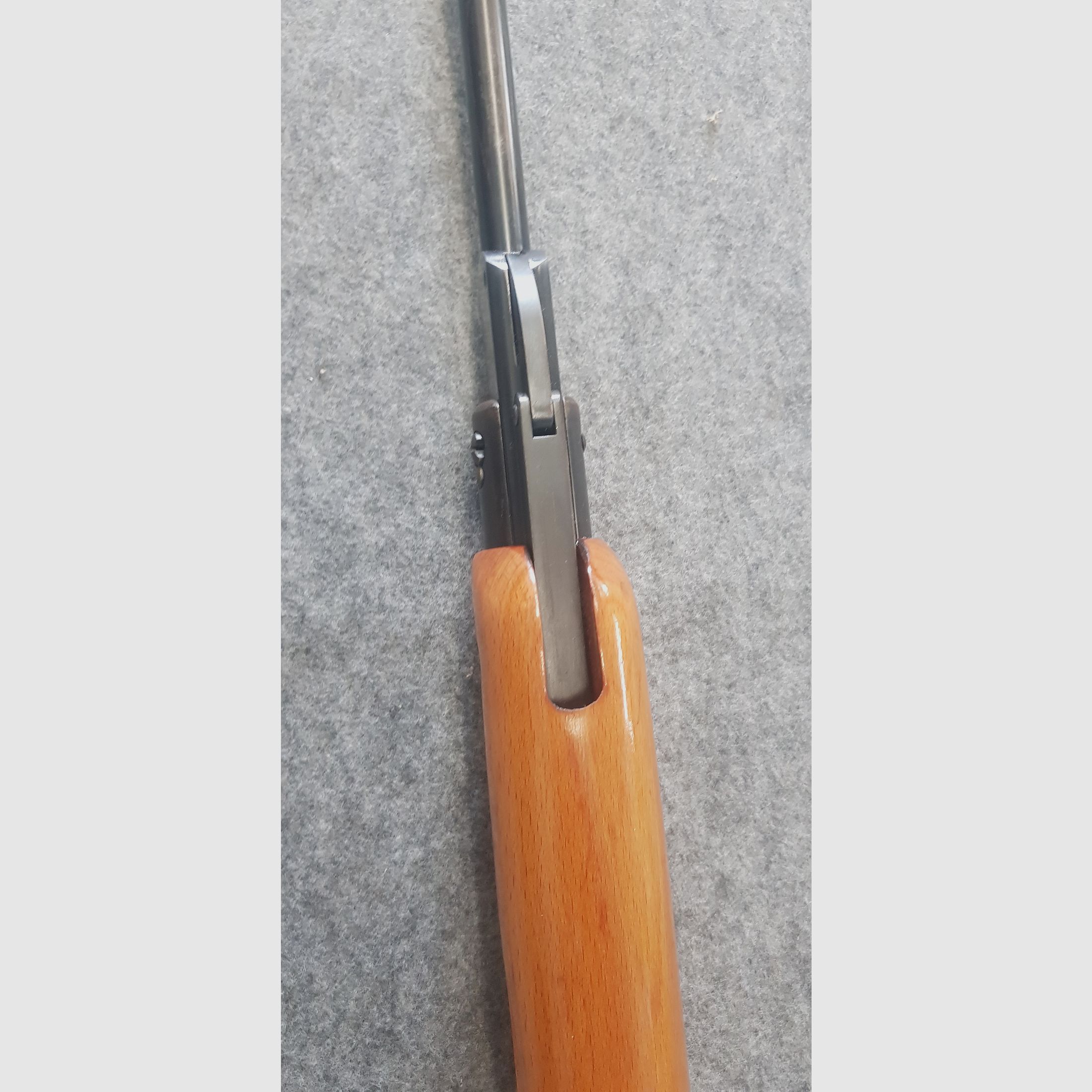 Seitlich verschraubt !!!  Seltene Ausführung  schönes Haenel Mod.  III-284   III 284 cal. 4,5mm Diabolo