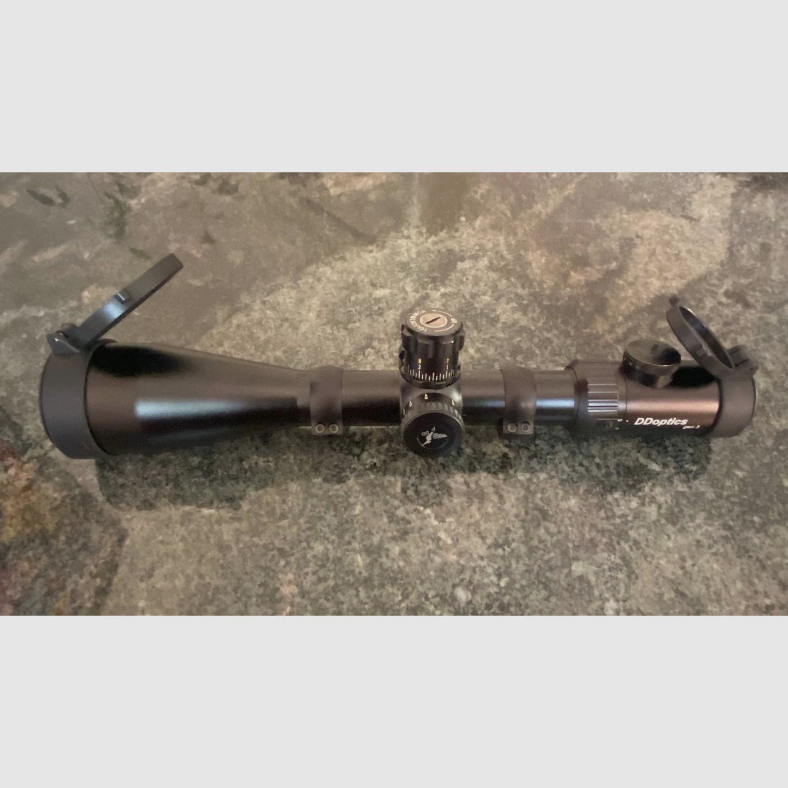 DD optics Nachtfalke Gen. 3 5-30/50 mit Flipcaps in Originalverpackung