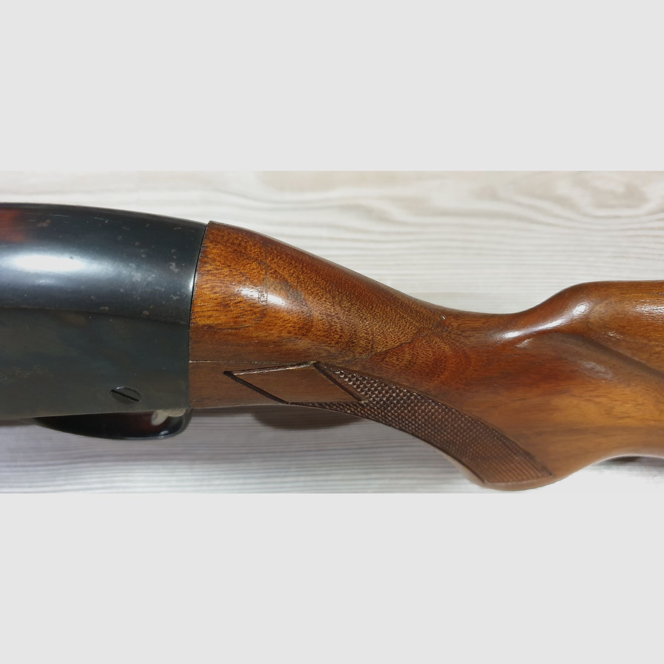 PUMP-ACTION SHOTGUN TED WILLIAMS CAL.20, image 12 of 13