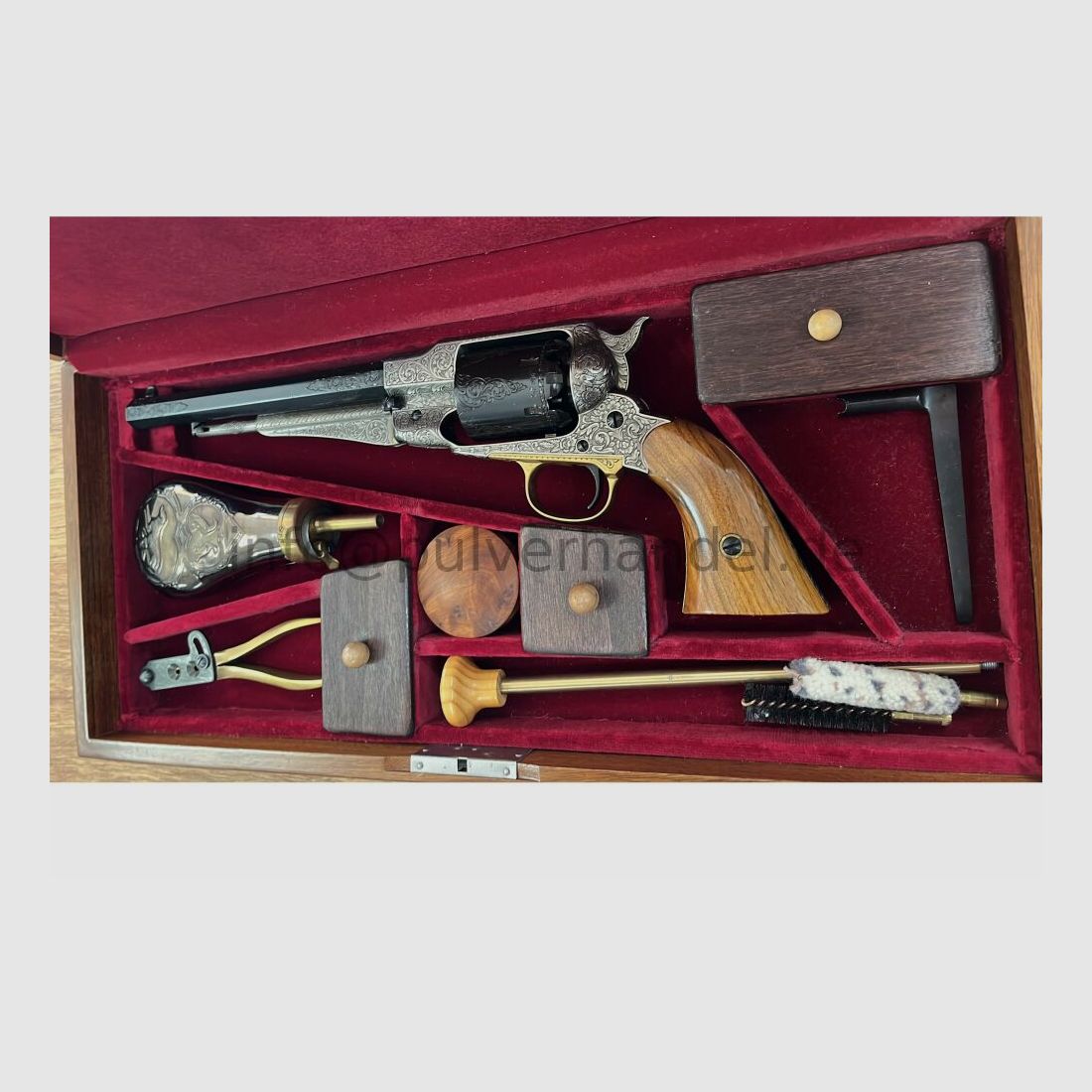 Colt 1858 New Army .44(BlackPowder)