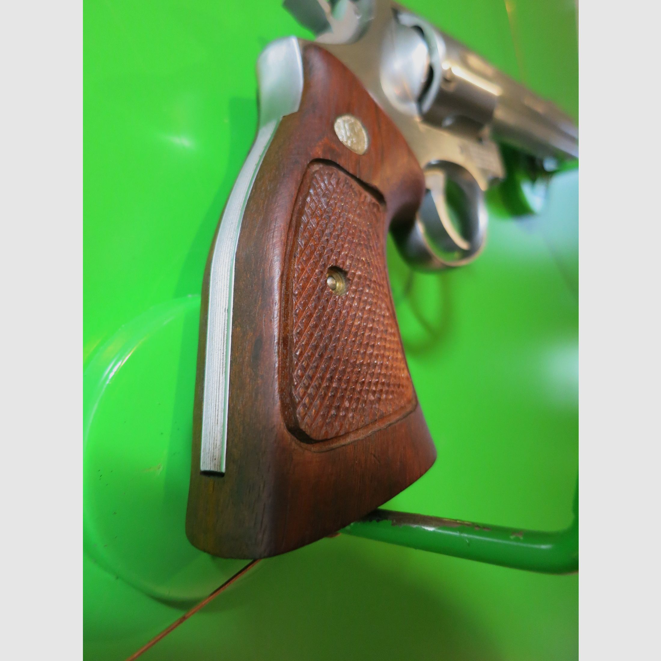 Revolver, SMITH&WESSON, Mod. 686 , .357 Magnum, 6" Lauf,  Edelstahl-Version (stainless)   #15-