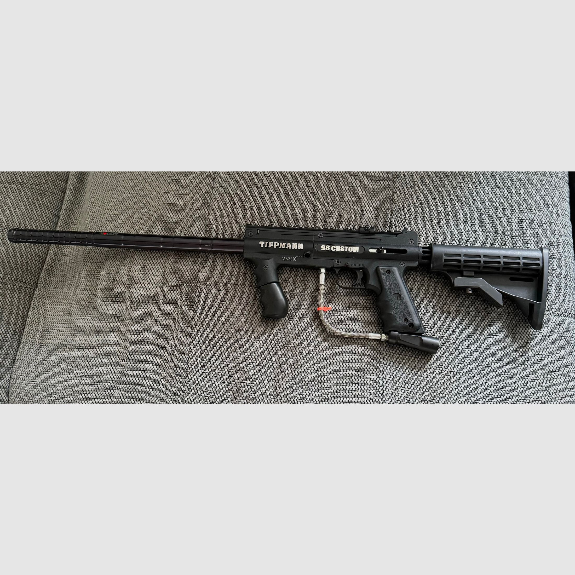 Tippmann Custom 98 paintball gun 