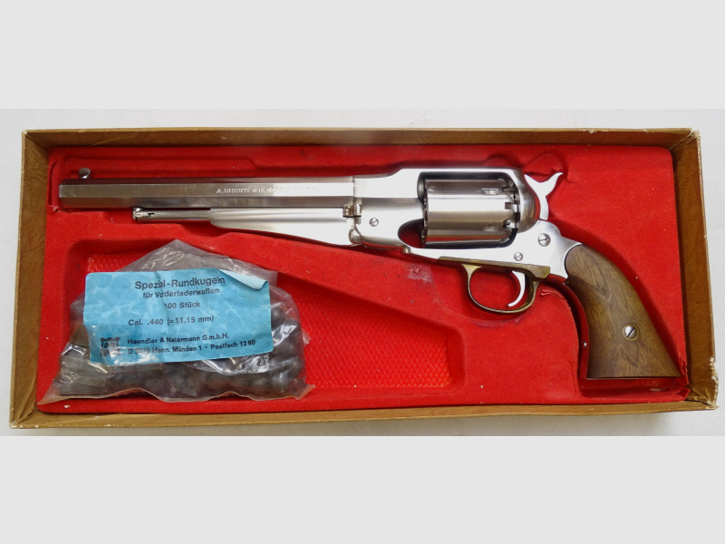 Original Hege-Uberti Perkussionsrevolver Model 1858 New Army Inox Kaliber .44