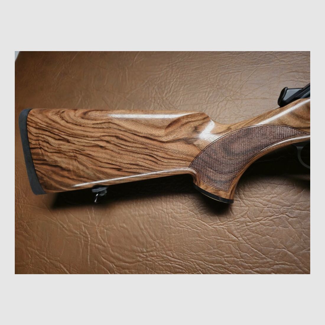 Sauer 505 Elegance / DLC closure