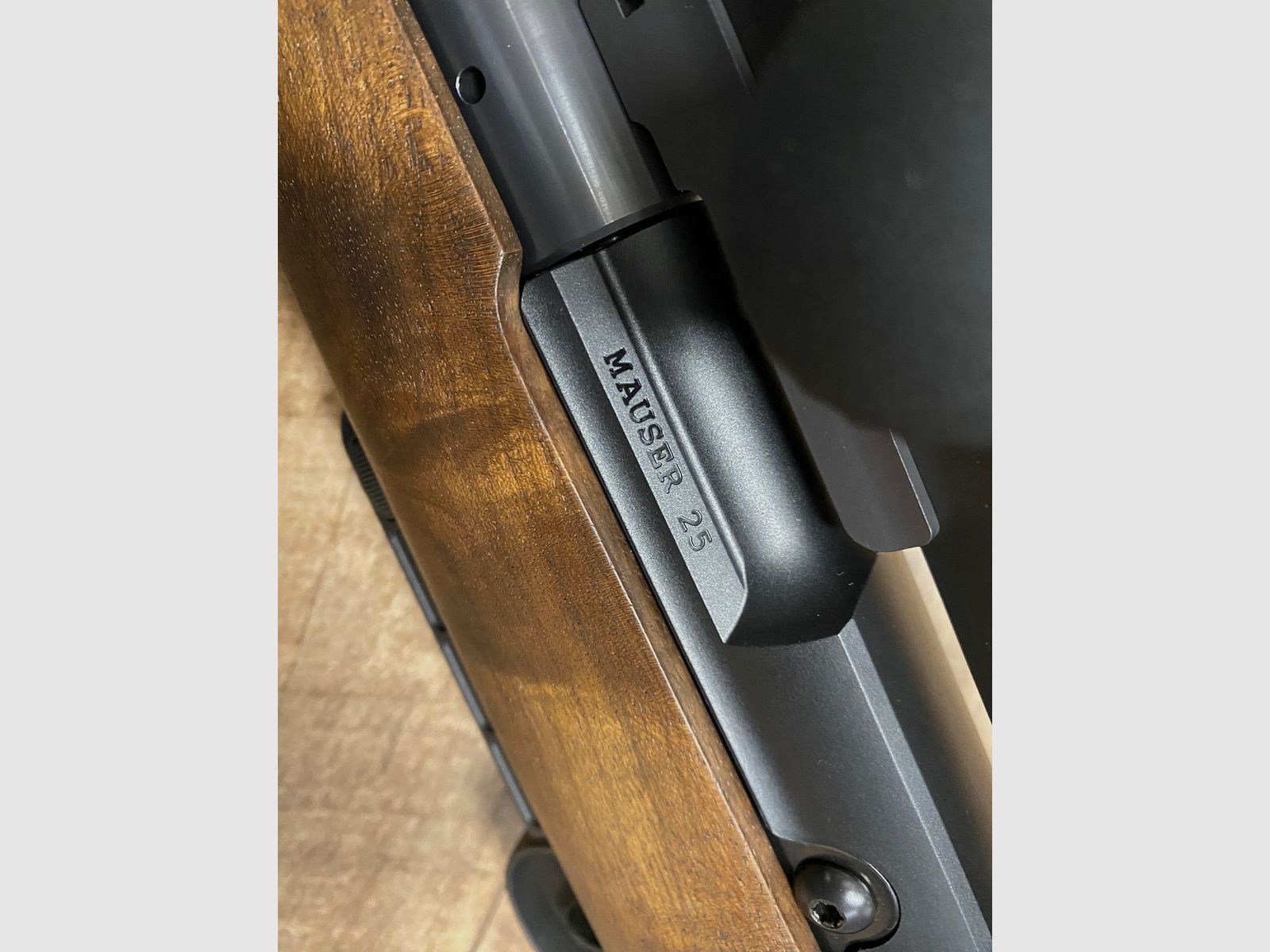 Mauser 25 Pure mit Minox RS 4 2,5-10x50 S NEUHEIT 