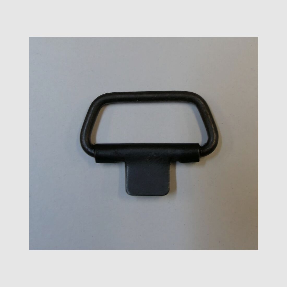 orginal DDR NVA AK47 / AKM Riemenhalterung, Riemenöse, Klappschaft (201) unbenutzt, neu 7,62x39