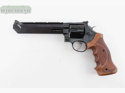 Smith & Wesson 629-6 Stealth Hunter