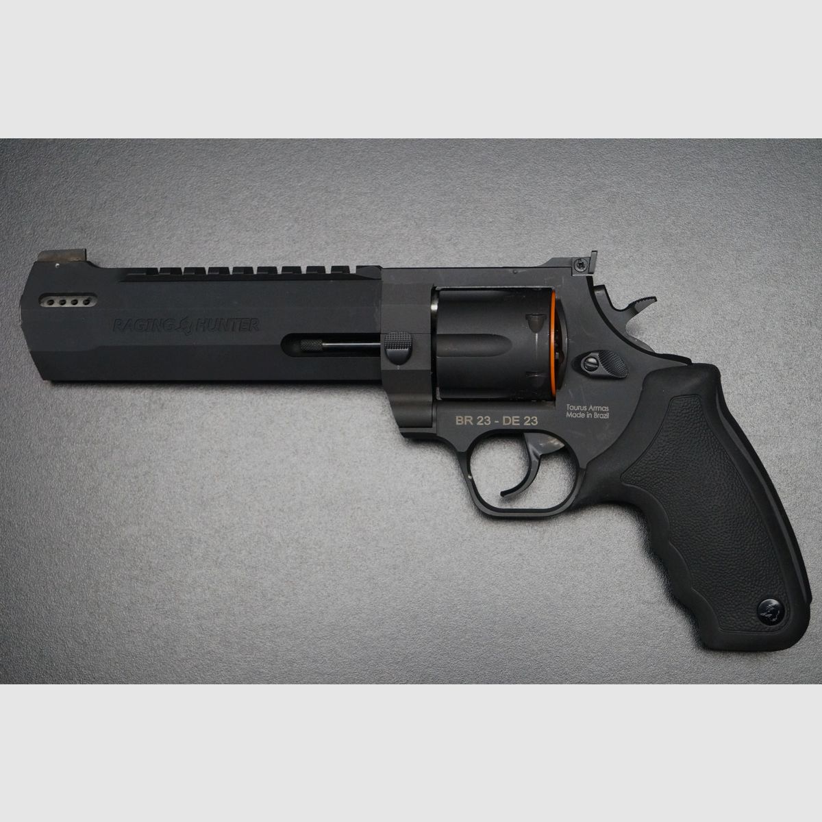 Taurus Raging Hunter 44 Mag 6.73″, Bild 6 von 6