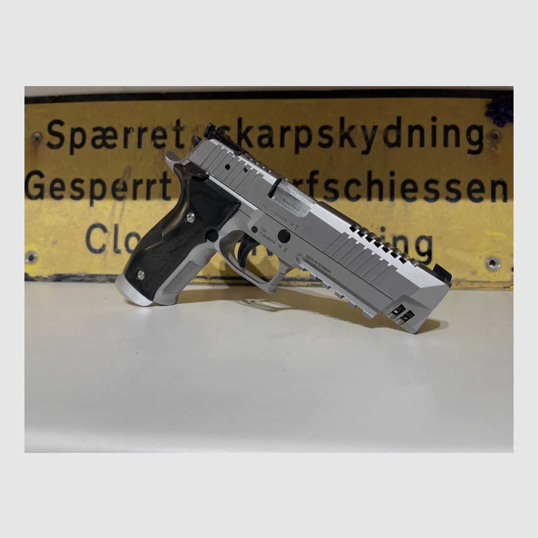SIG Sauer P226 X-Five Skeleton (Mastershop)
