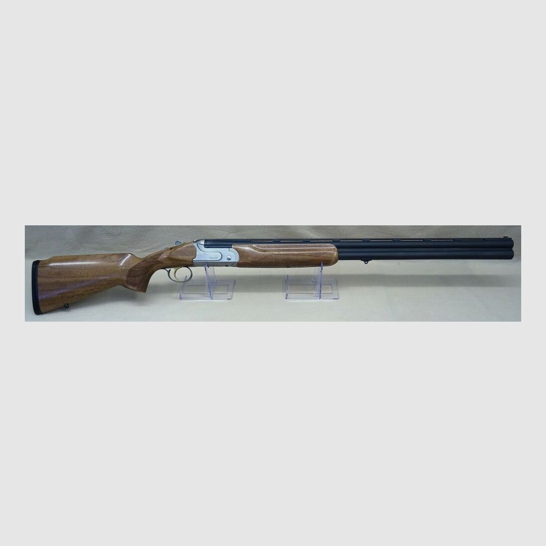 Akkar Silah Churchill 206 E Hunting Silber Lady links