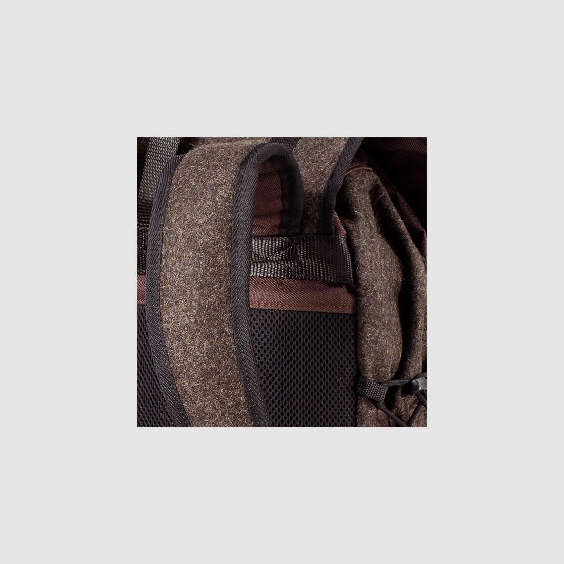 AKAH Gebirgs- und Trekking Rucksack Loden