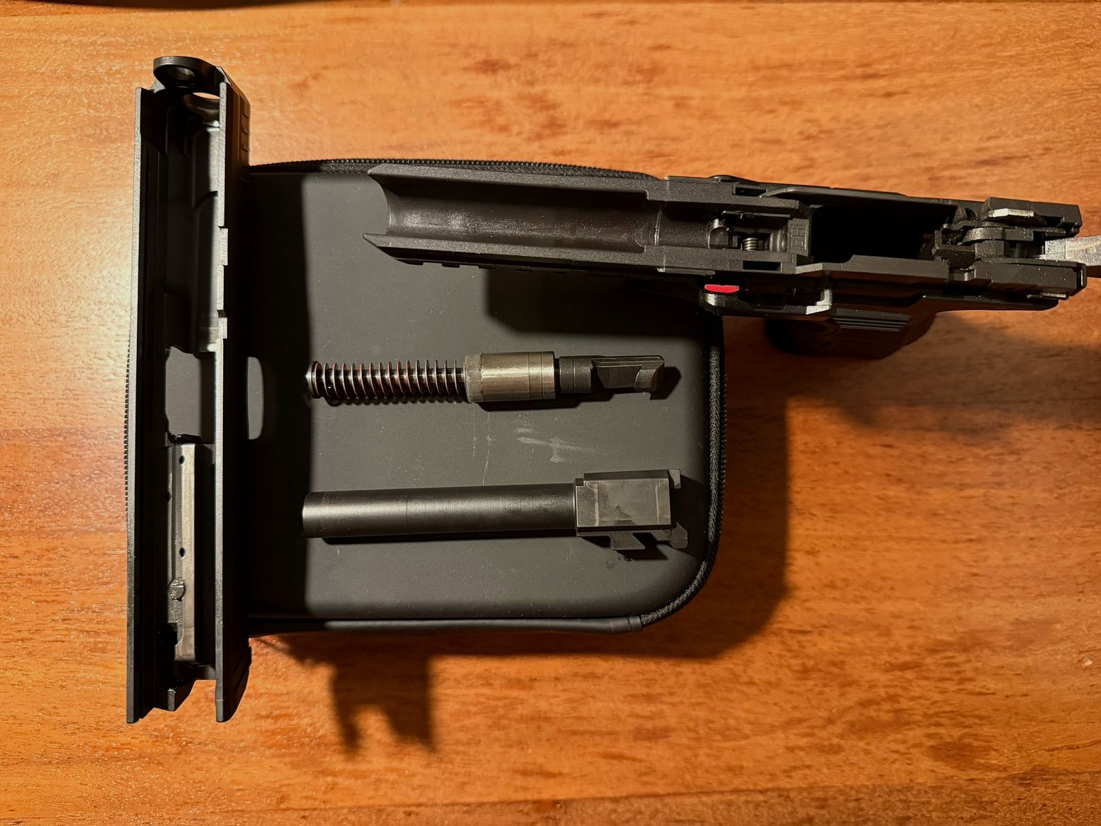 P30L mit 5 Magazinen und 2 LPA Visieren (Fiber und Luminova/Nachleuchtend)