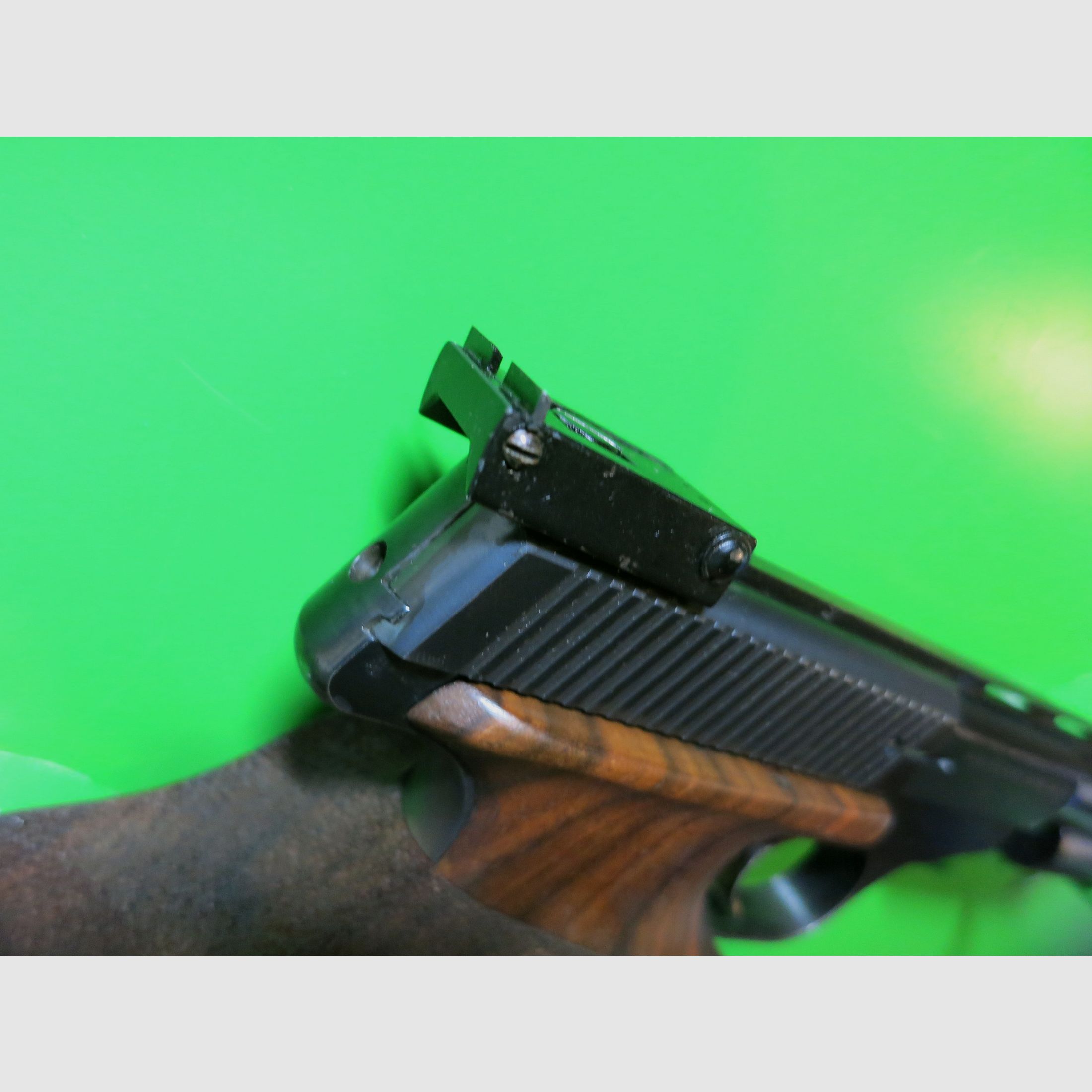 FN Herstal Browning KK Selbstladepistole 150, .22lfB Sportpistole     #69-