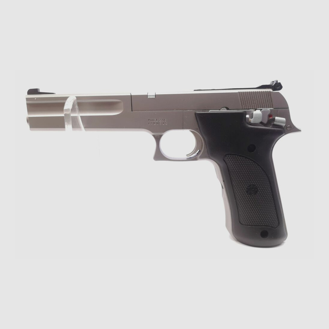 Smith & Wesson 2206